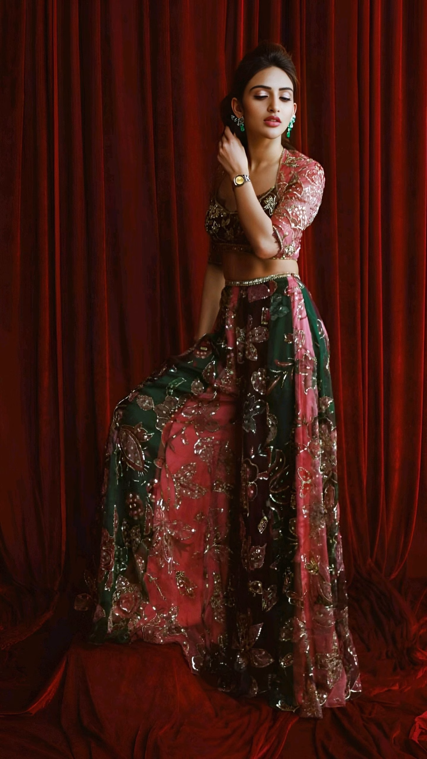 1036109458044387794_1