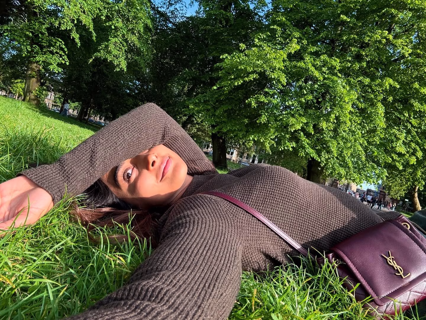 1036109458044744404_1