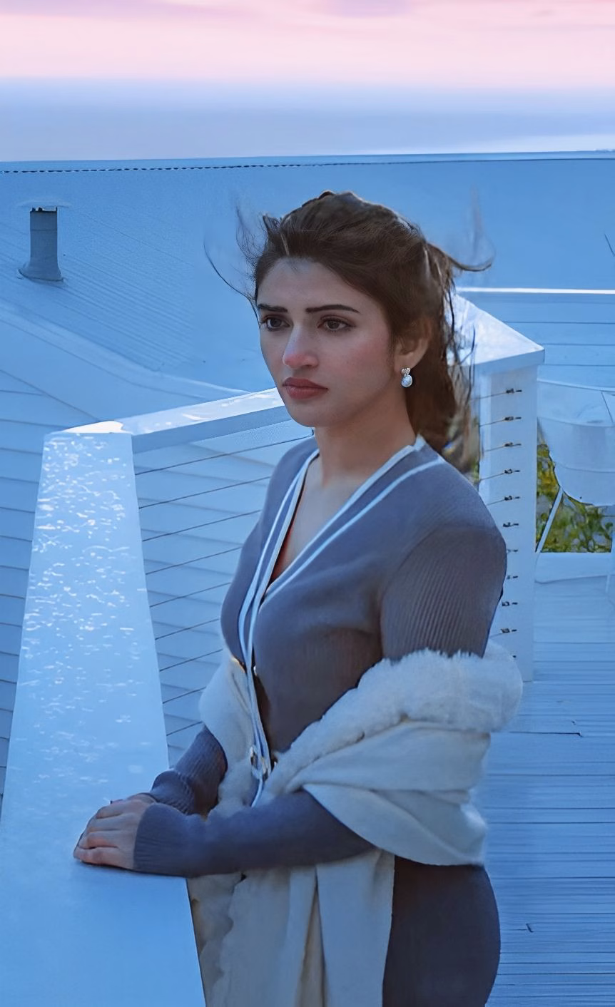 1036109458046089058_1