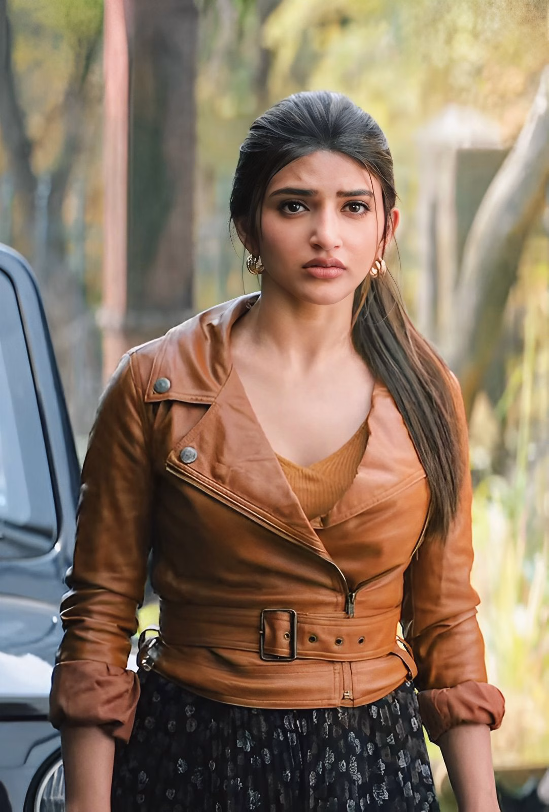 1036109458046089156_1