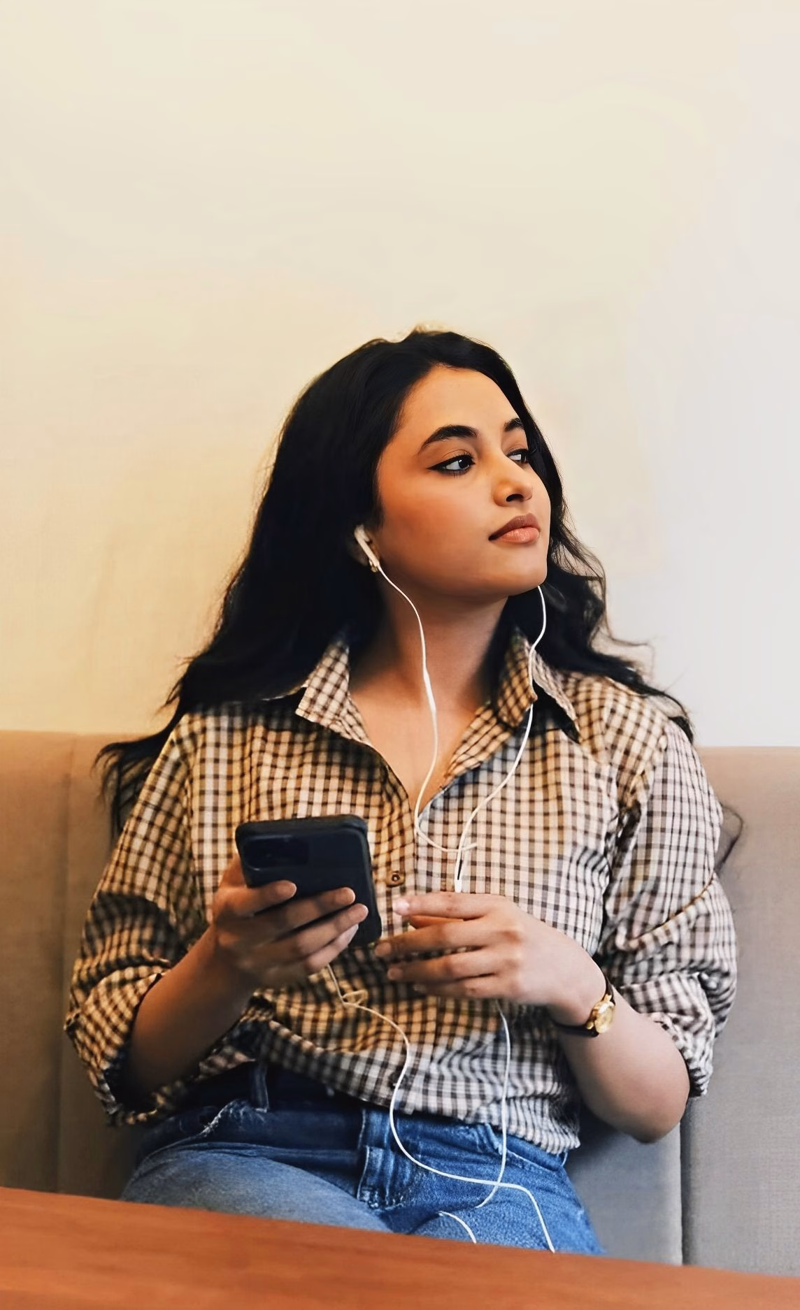 1036109458046569684_1