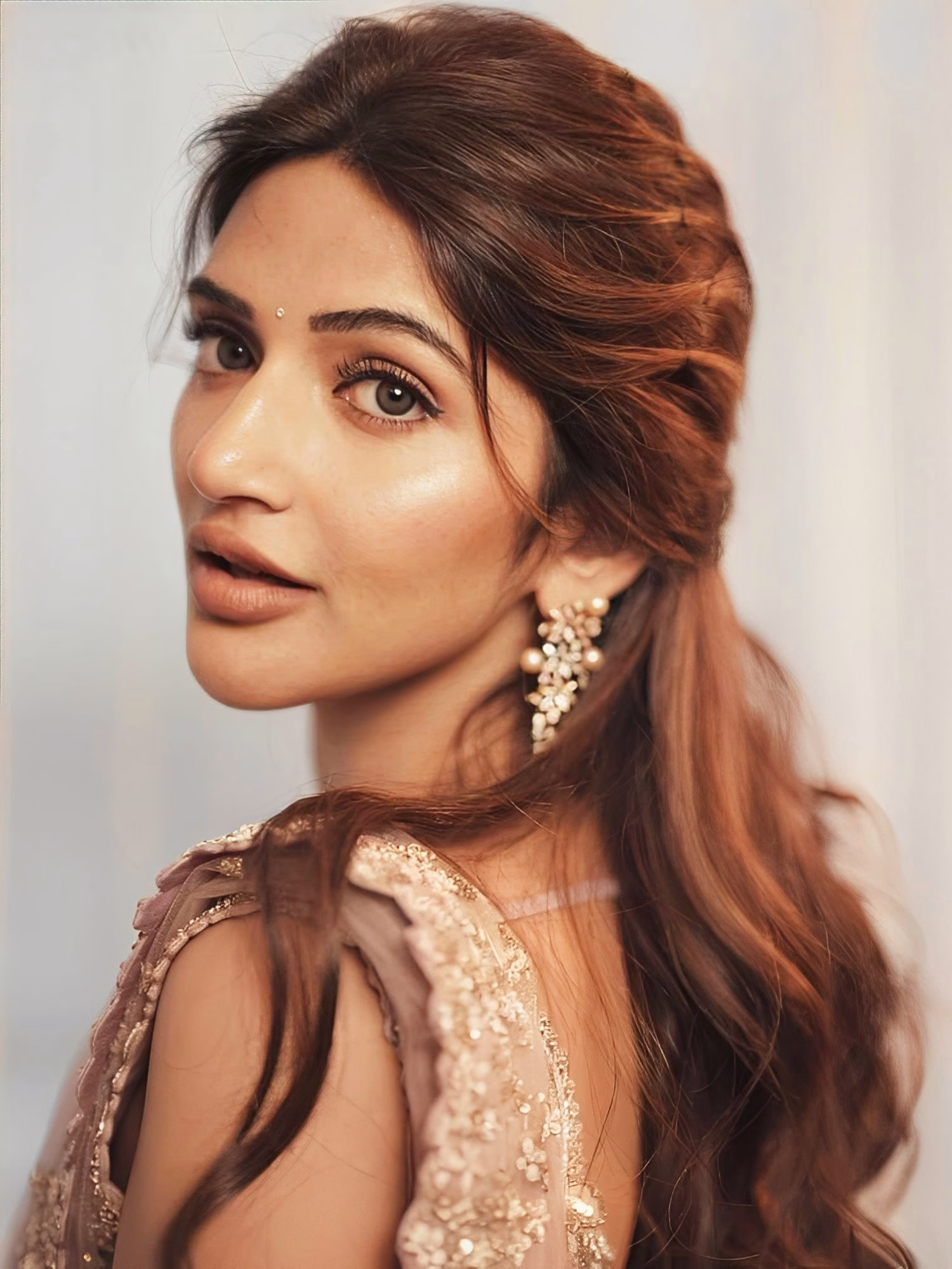 1036109458047125220_1