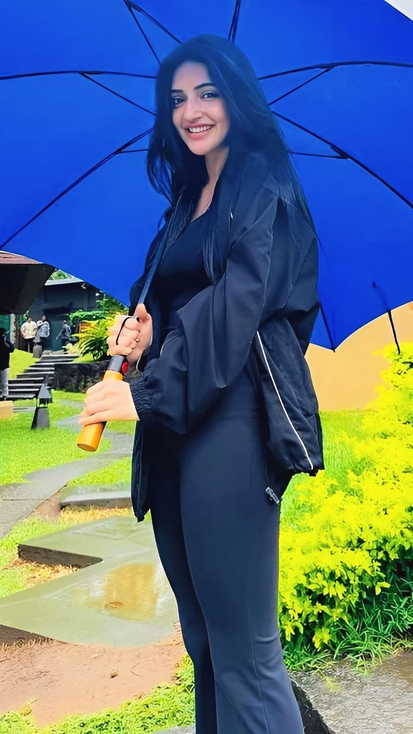 1036109458047157527_1