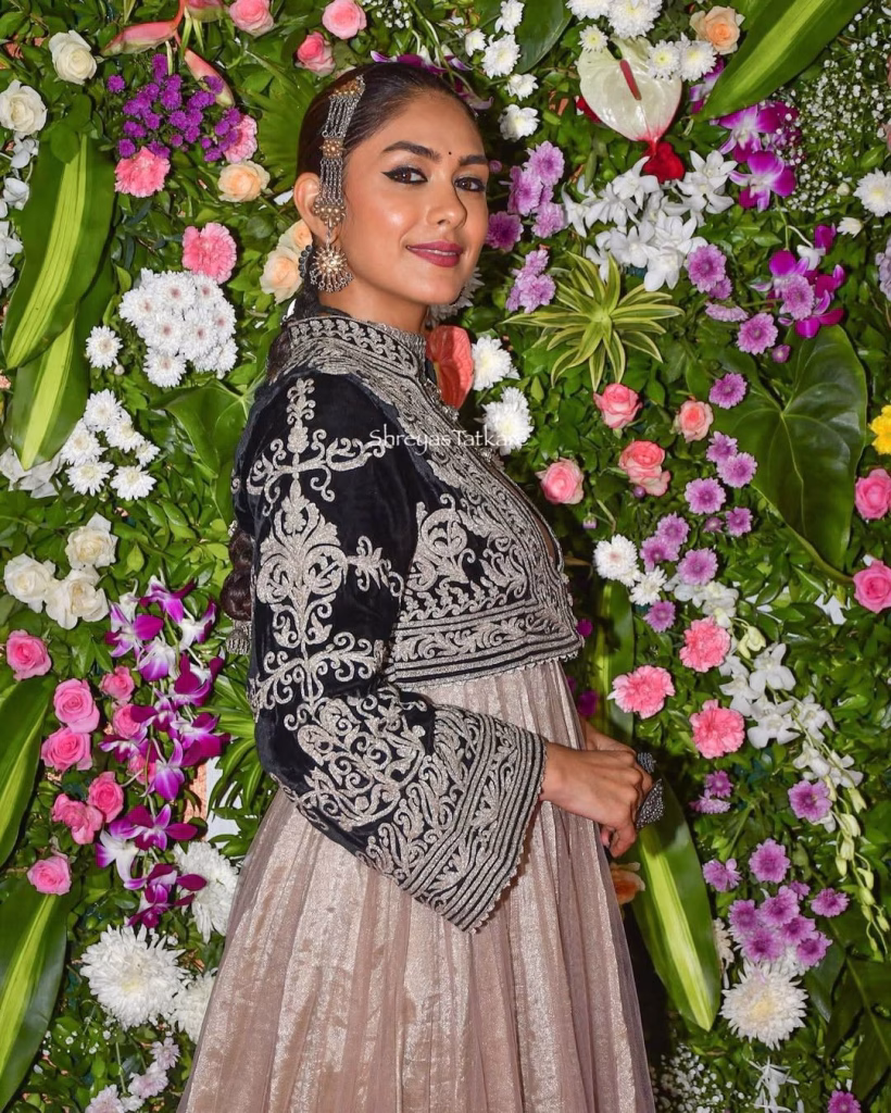 Mrunal Thakur