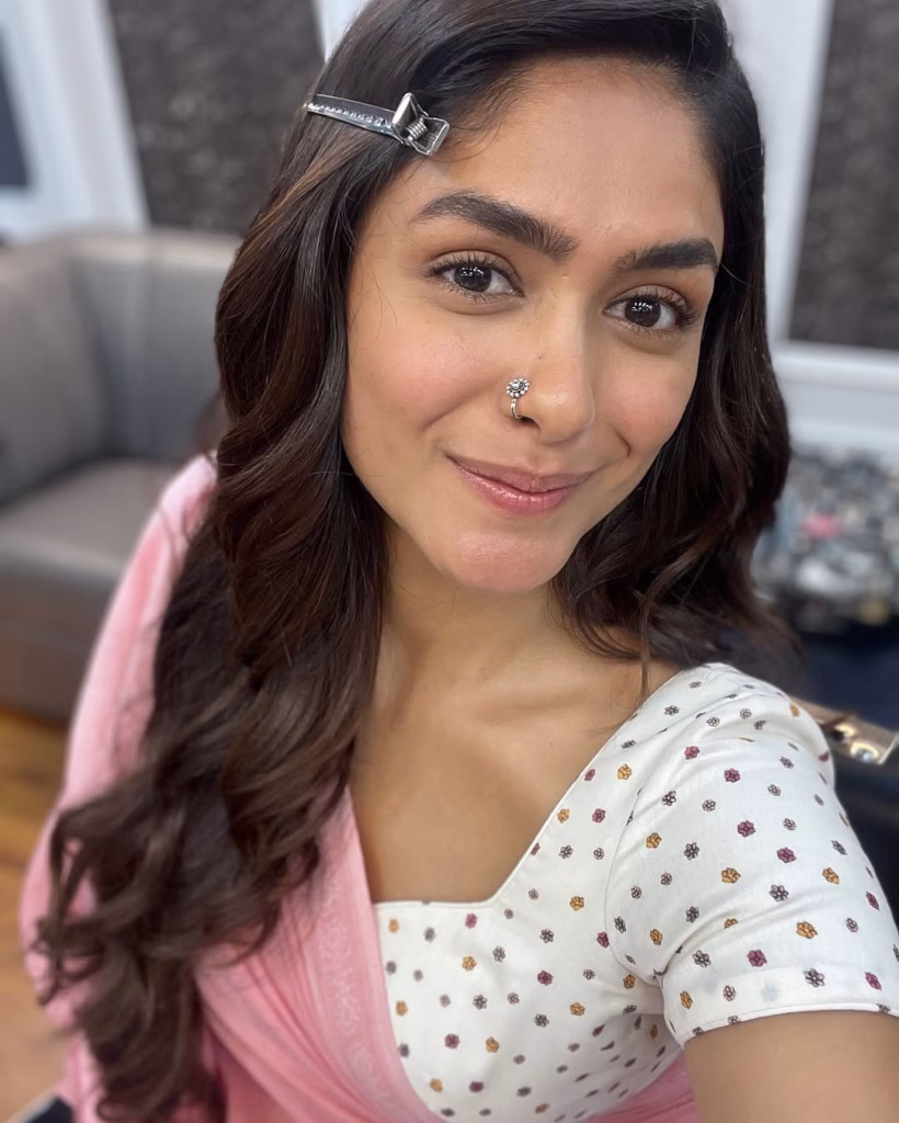 Mrunal Thakur