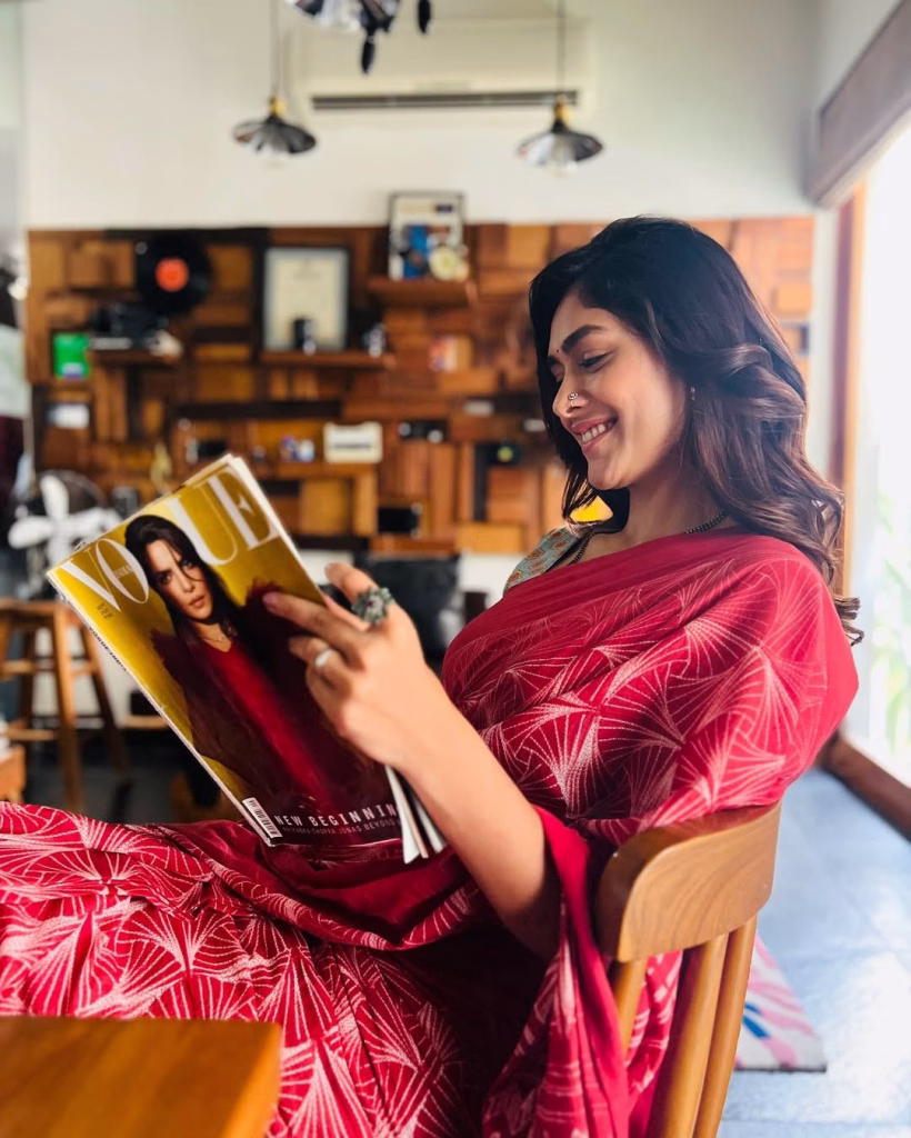 Mrunal Thakur