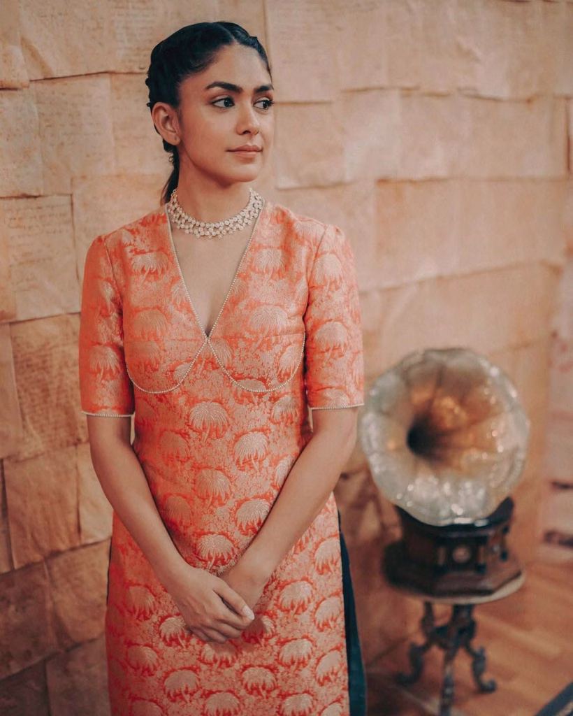 Mrunal Thakur