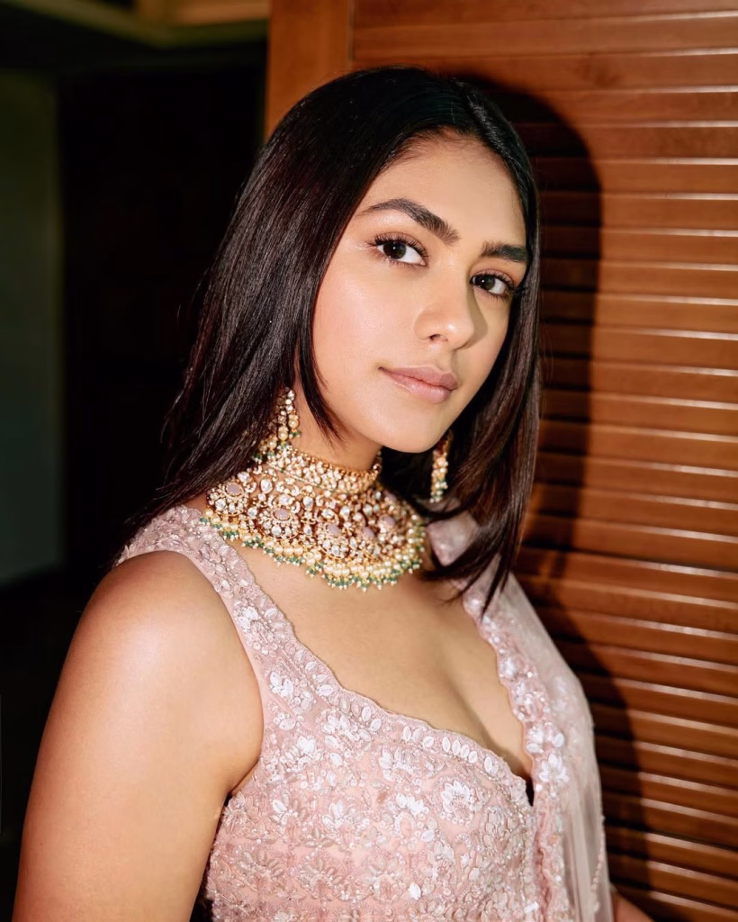 Mrunal Thakur
