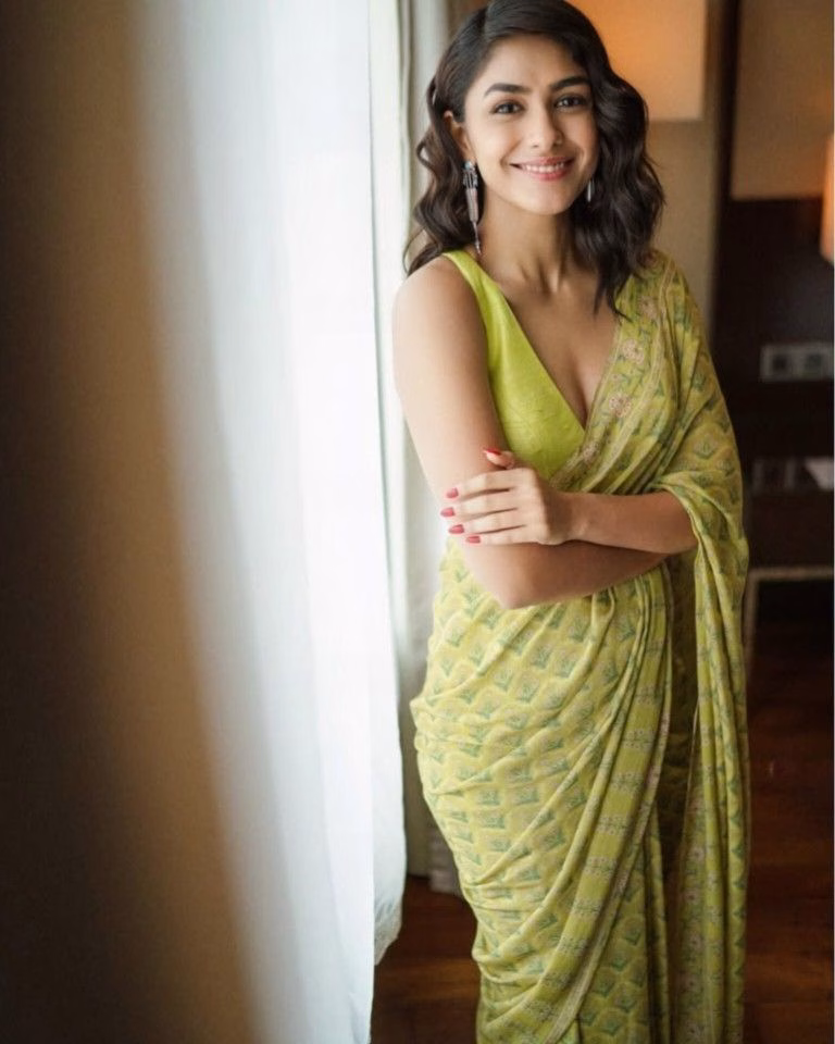 Mrunal Thakur