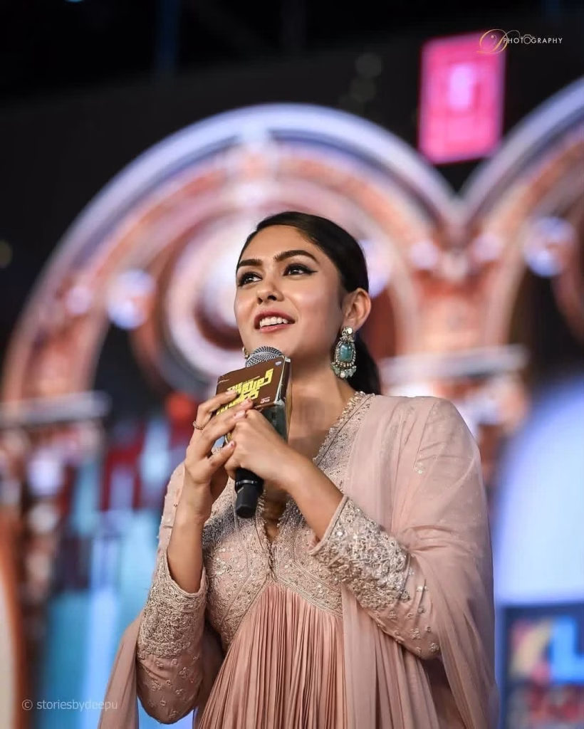 Mrunal Thakur