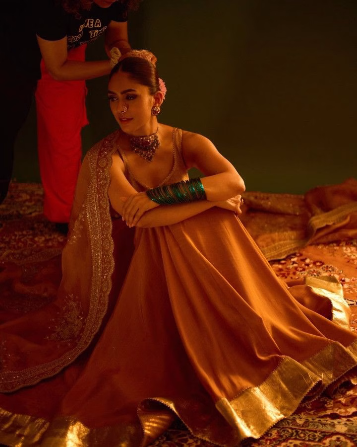 Mrunal Thakur