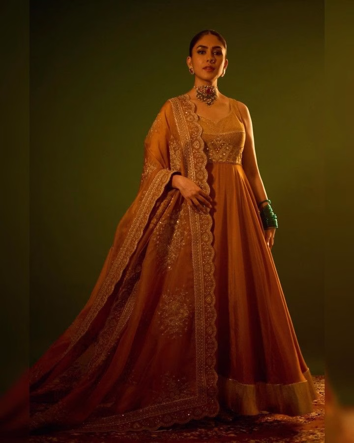 Mrunal Thakur