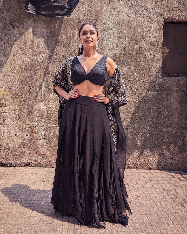 Mrunal Thakur