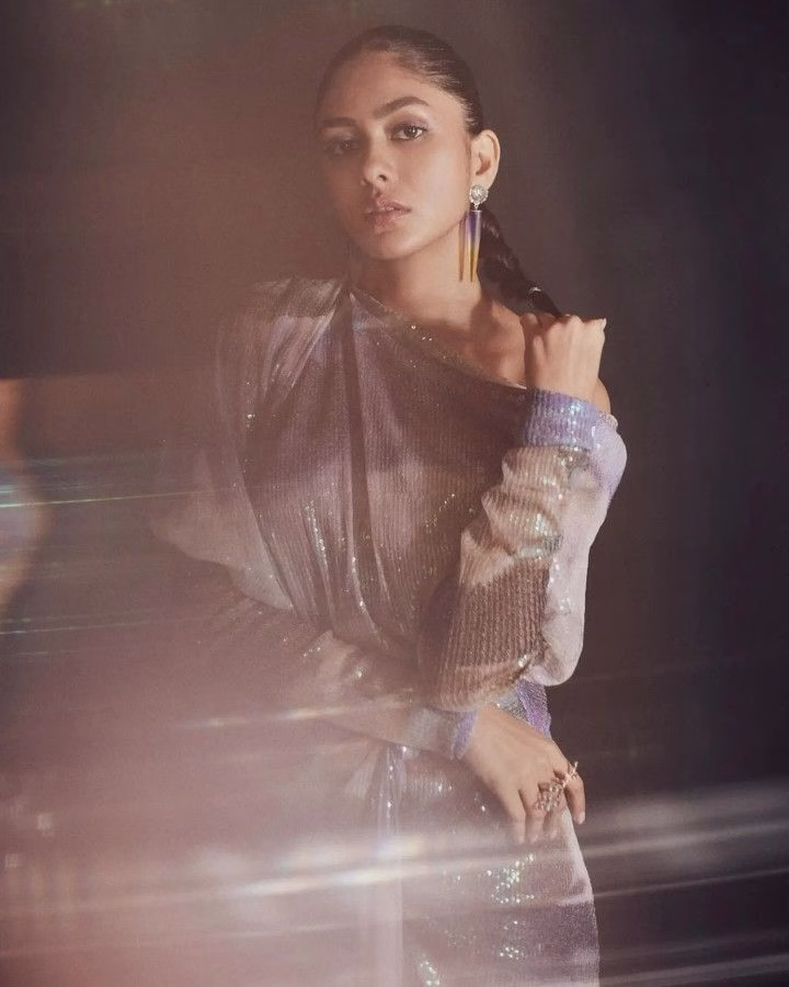 Mrunal Thakur