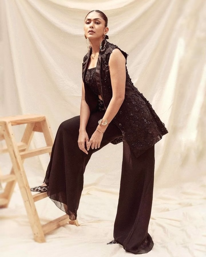 Mrunal Thakur