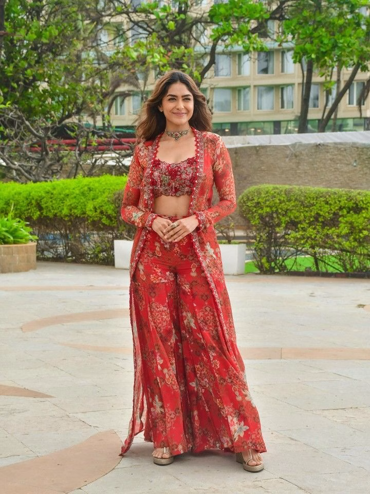 Mrunal Thakur