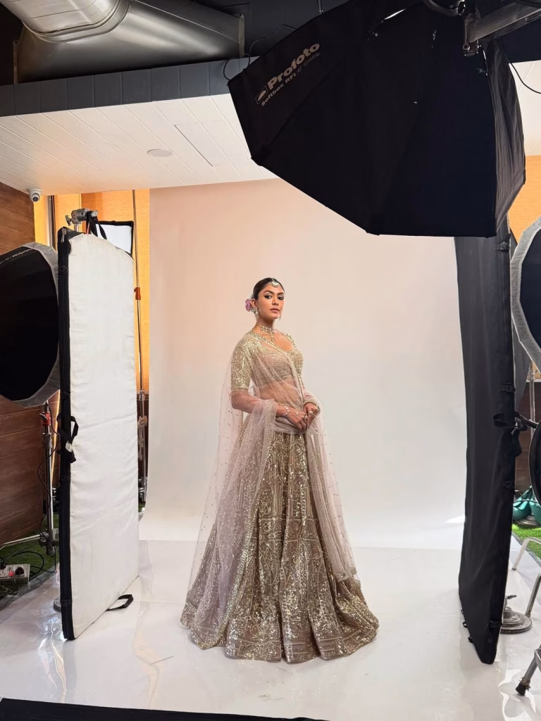 Mrunal Thakur