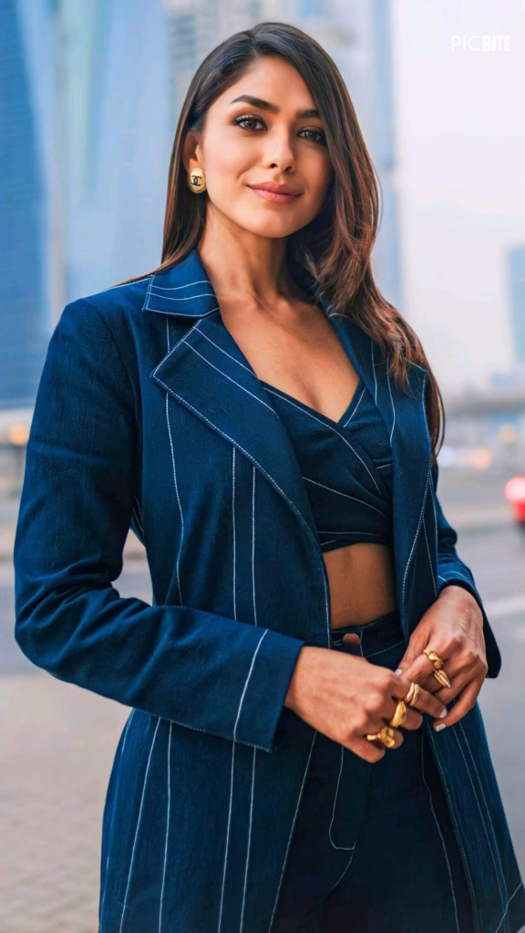 Mrunal Tahkur
