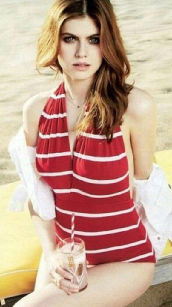 Alexandra Daddario