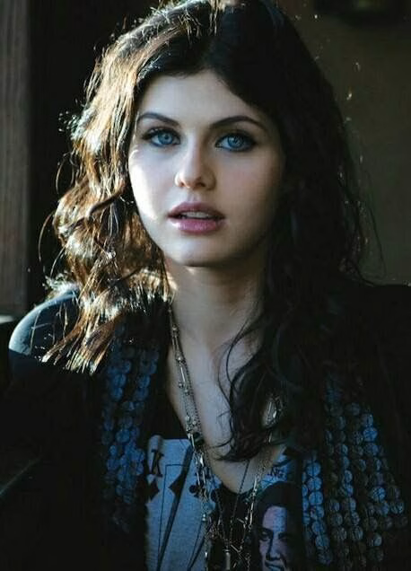 Alexandra Daddario