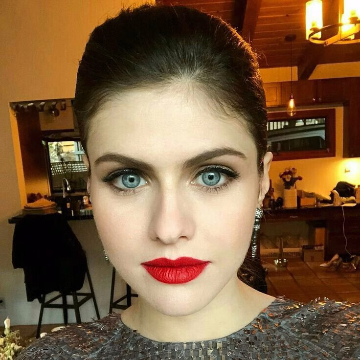 Alexandra Daddario