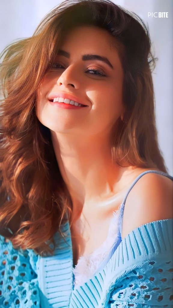 Aamna Sharif