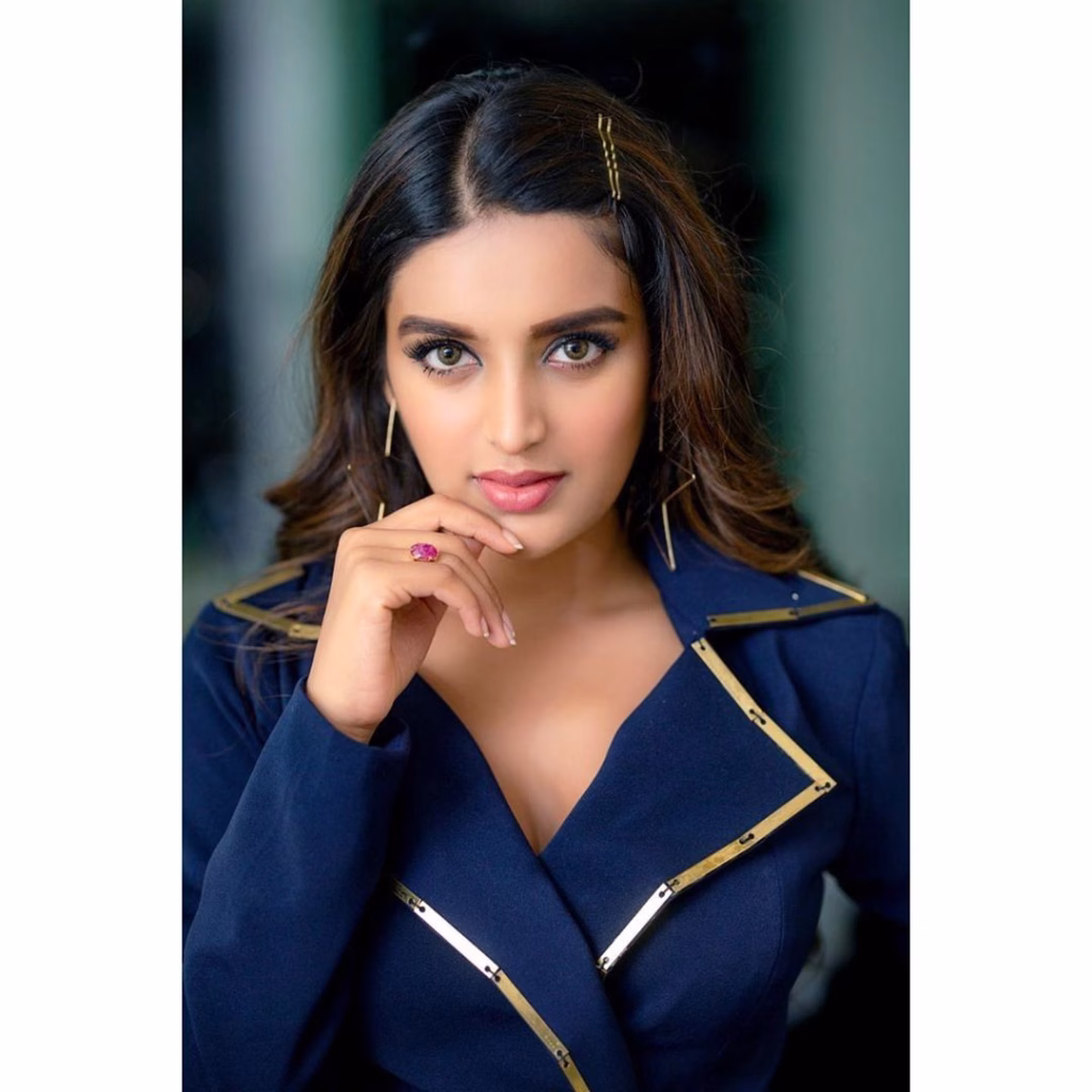 Nidhhi Agerwal