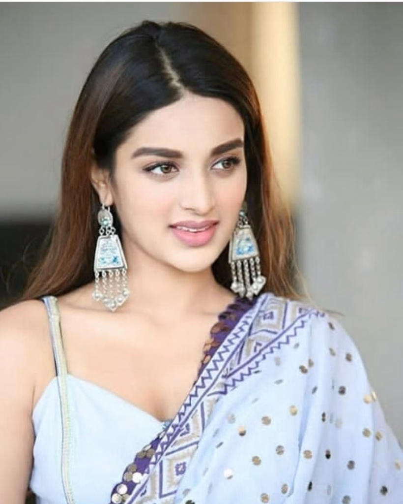 Nidhhi Agerwal