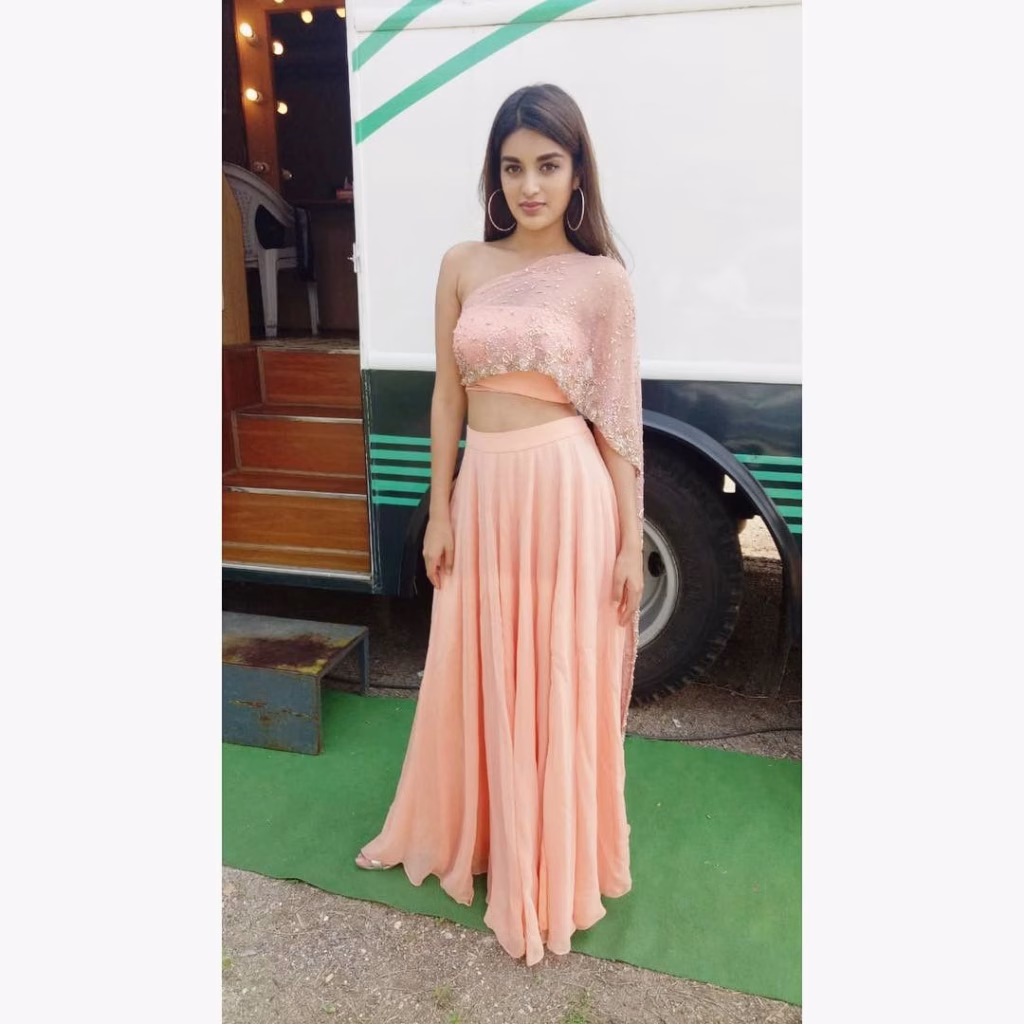 Nidhhi Agerwal