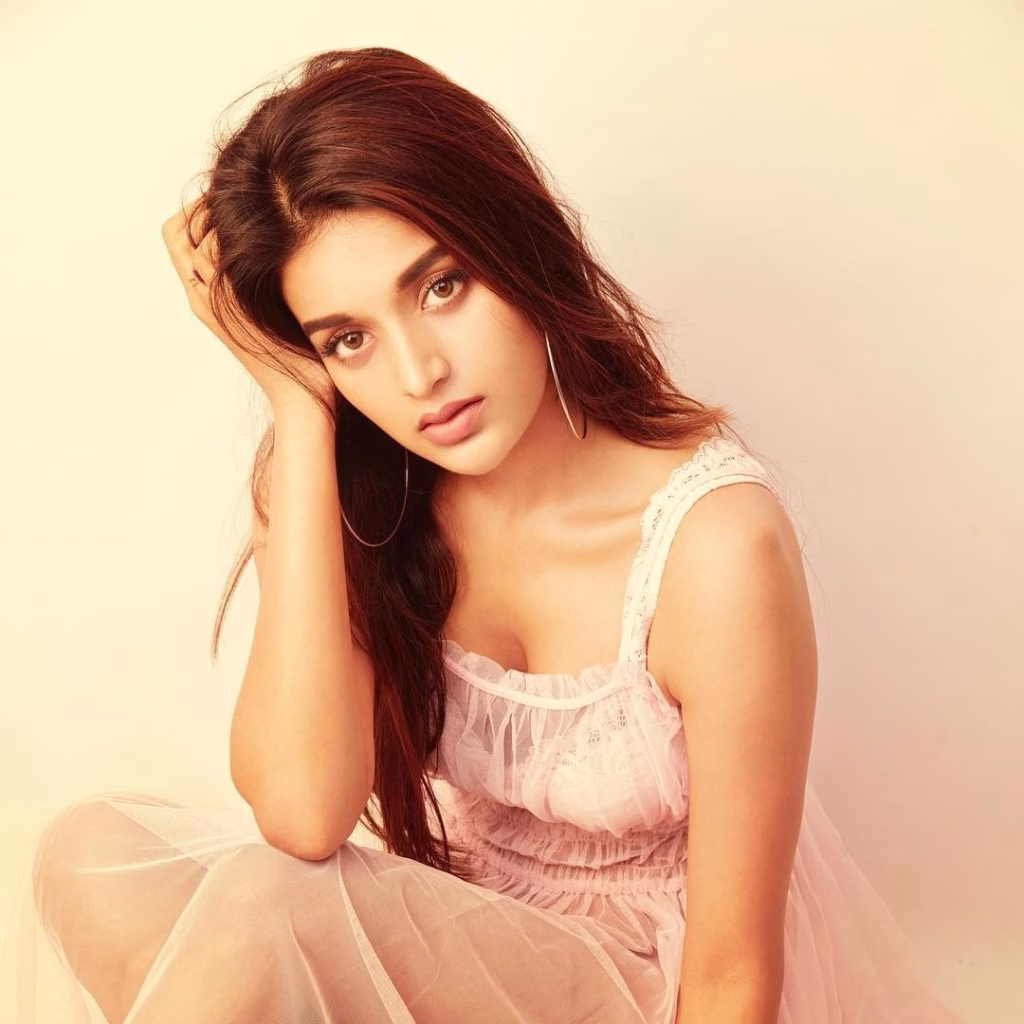 Nidhhi Agerwal