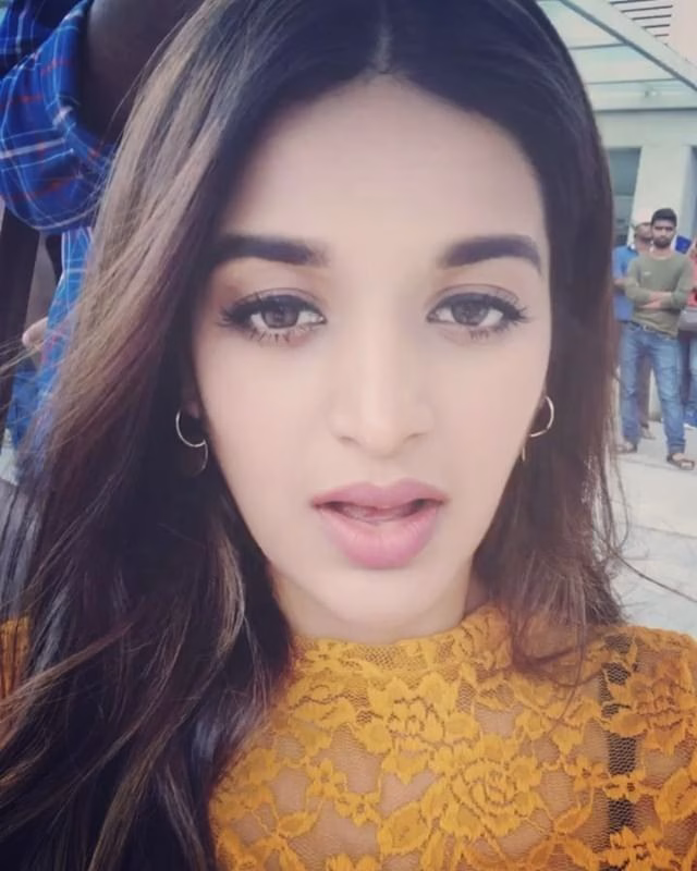Nidhhi Agerwal