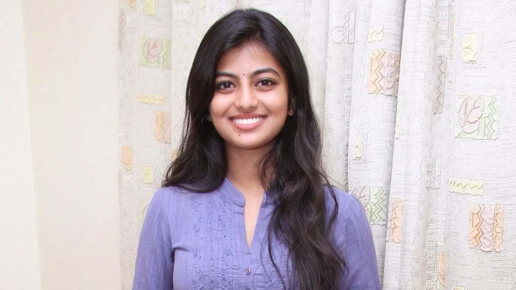 Anandhi