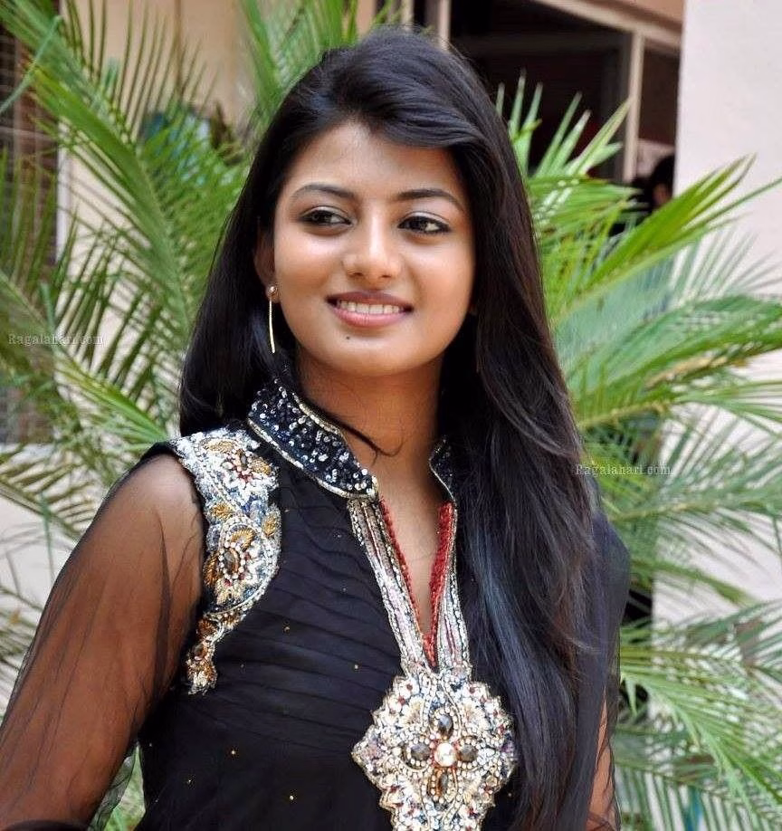Anandhi