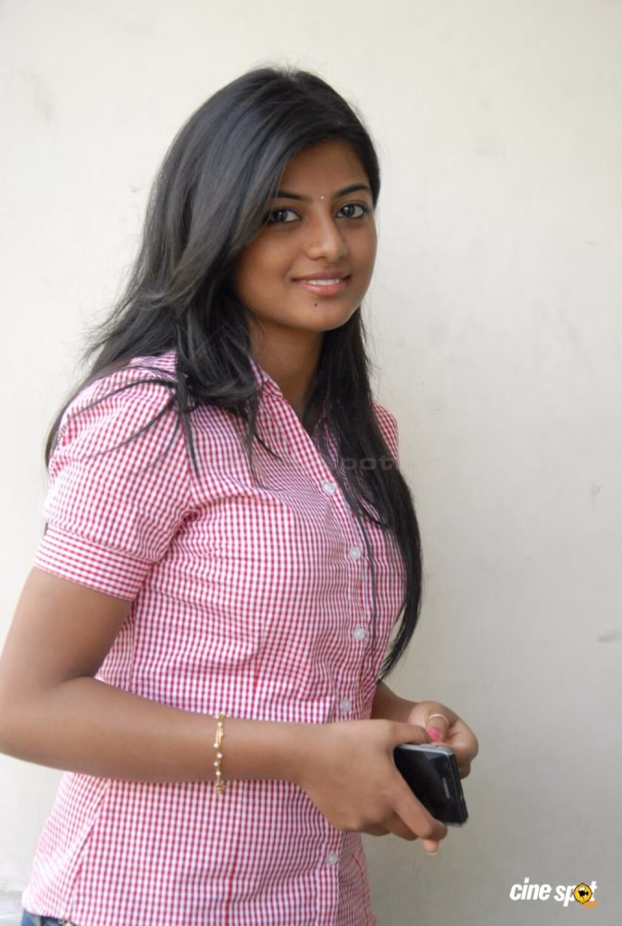 Anandhi