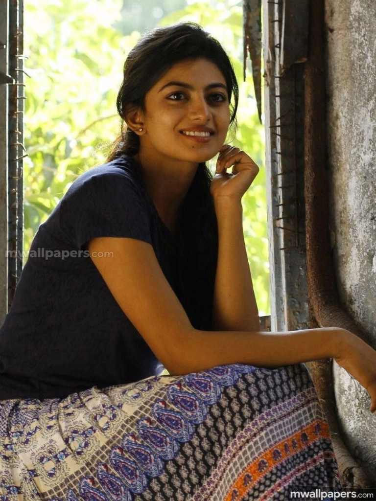 Anandhi