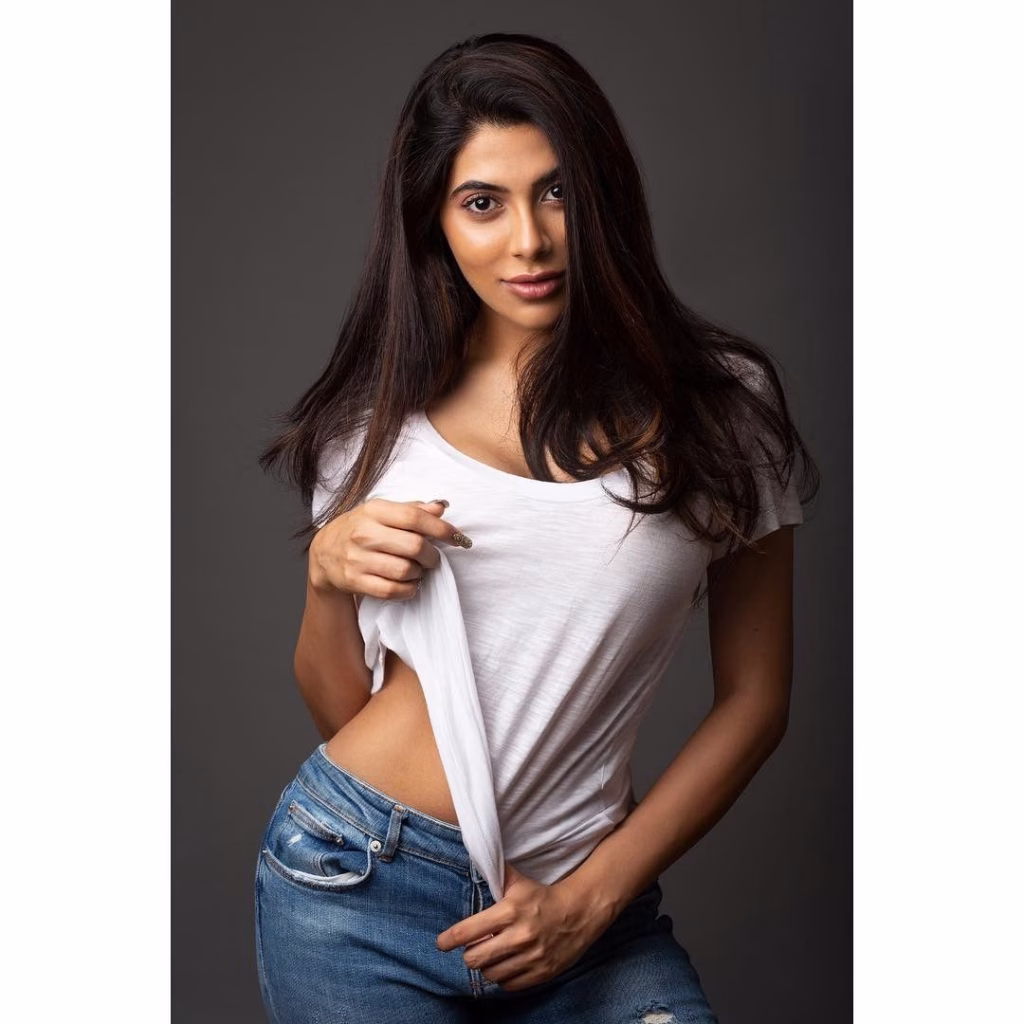 Nikki Tamboli