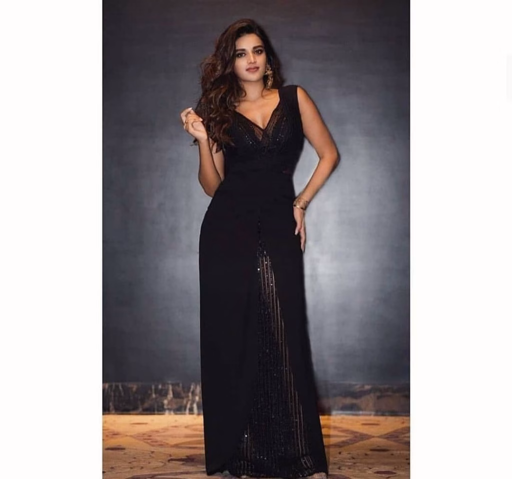 Nidhhi Agerwal