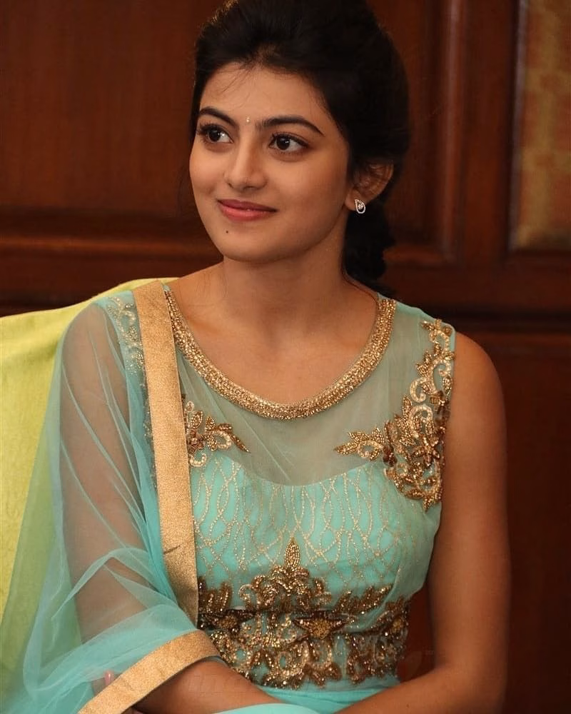 Anandhi