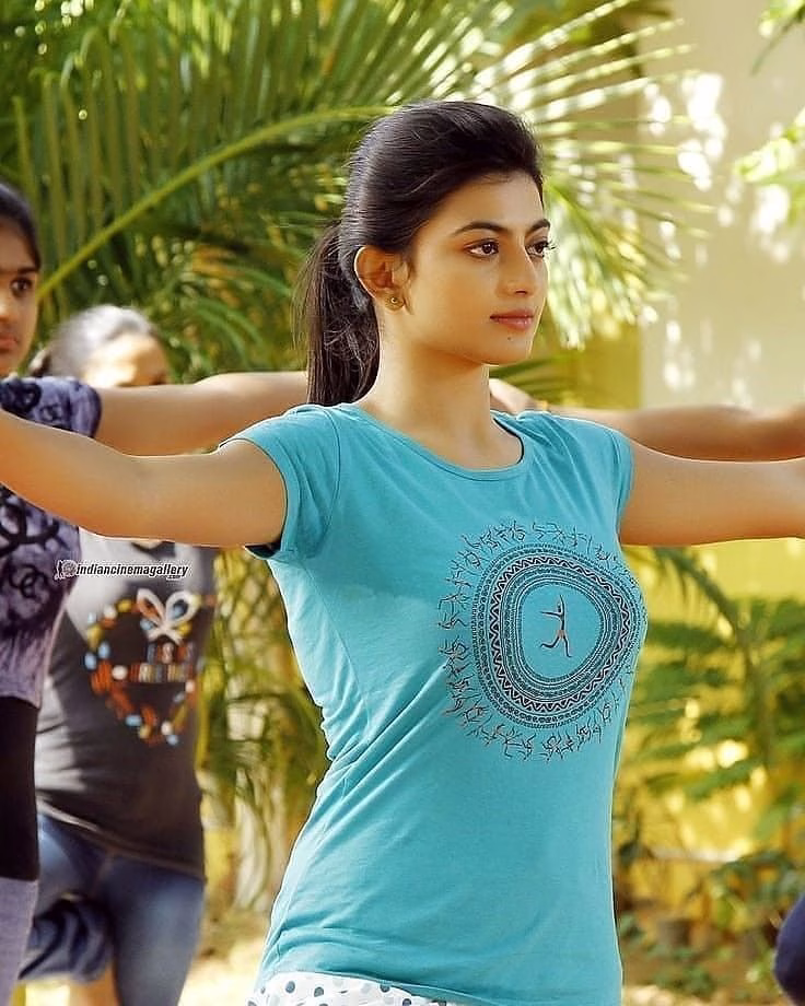 Anandhi