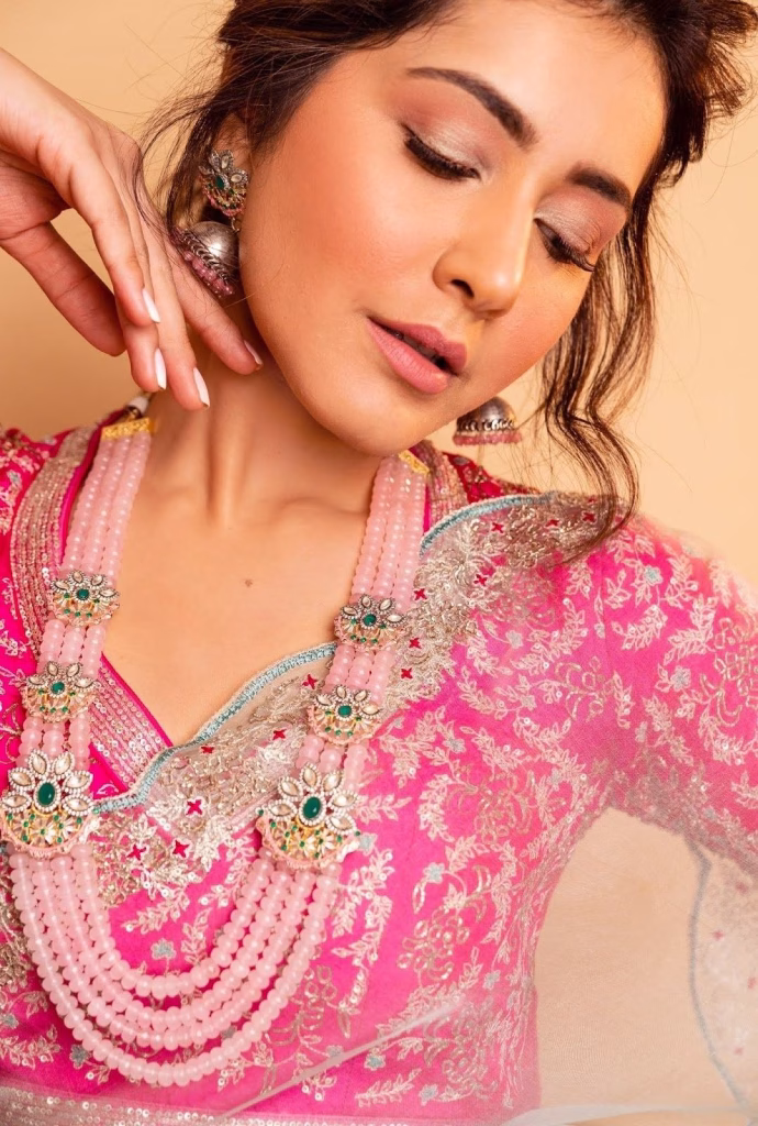 Raashii Khanna