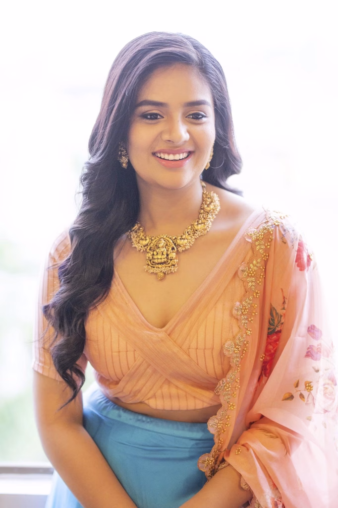 Sreemukhi