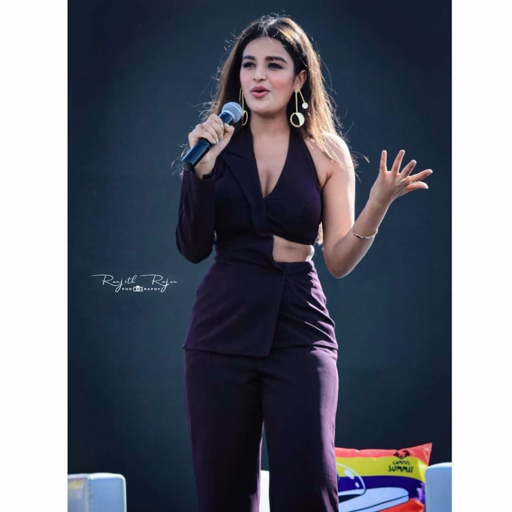 Nidhhi Agerwal