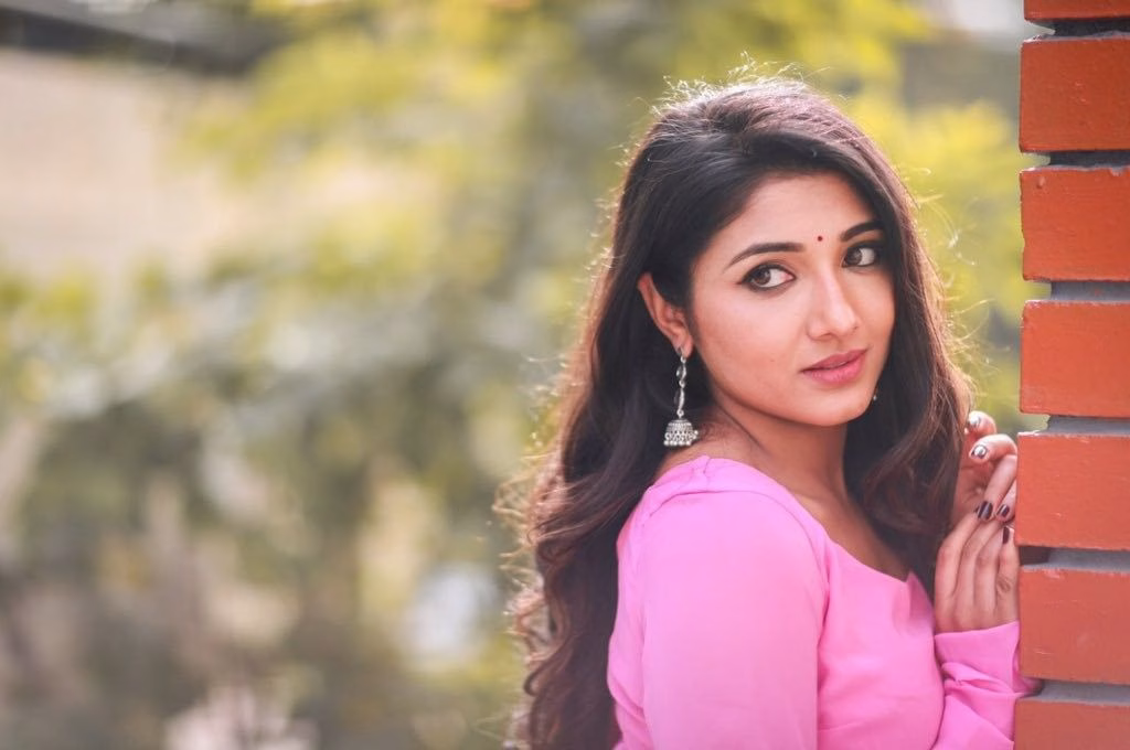 Mirna Menon