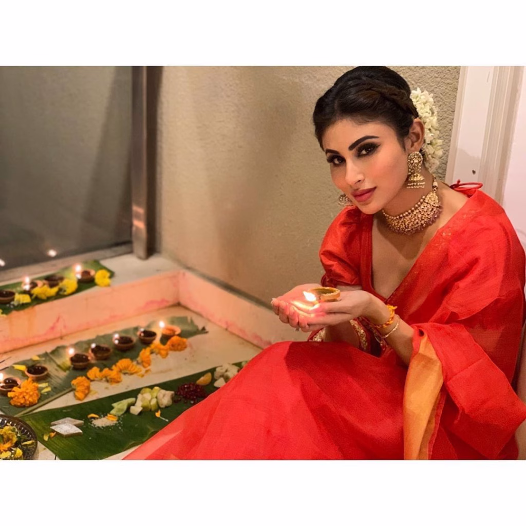 Mouni Roy