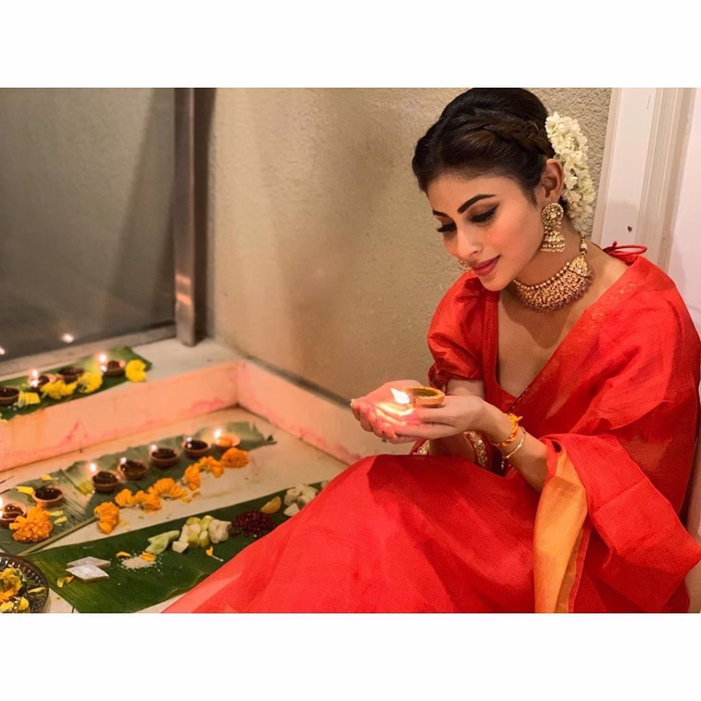Mouni Roy