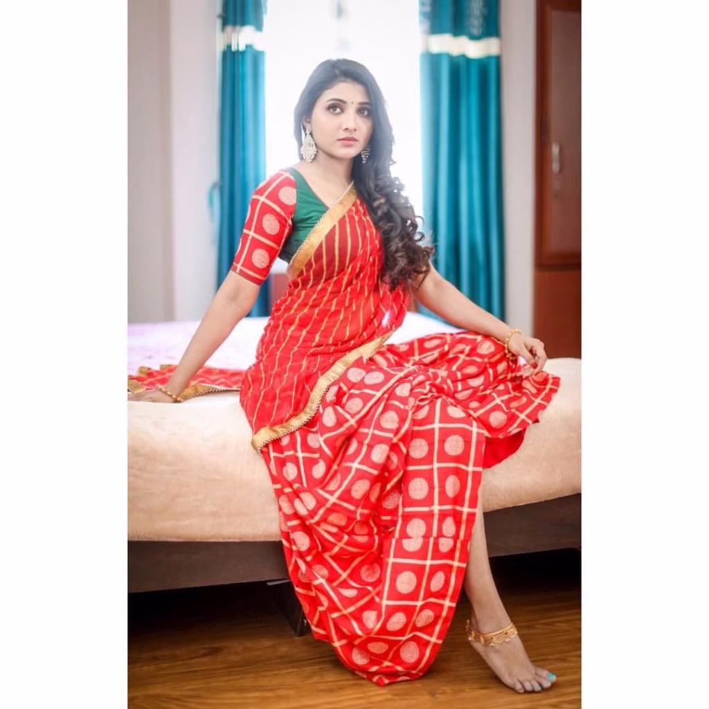 Mirna Menon