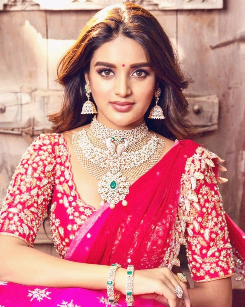 Nidhhi Agerwal