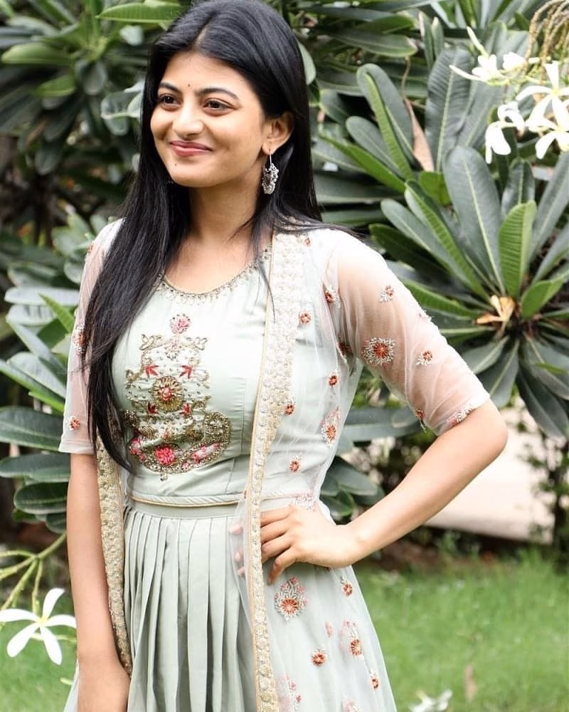 Anandhi