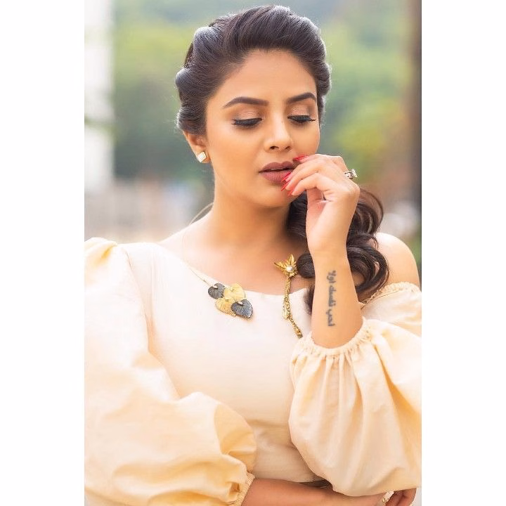 Sreemukhi