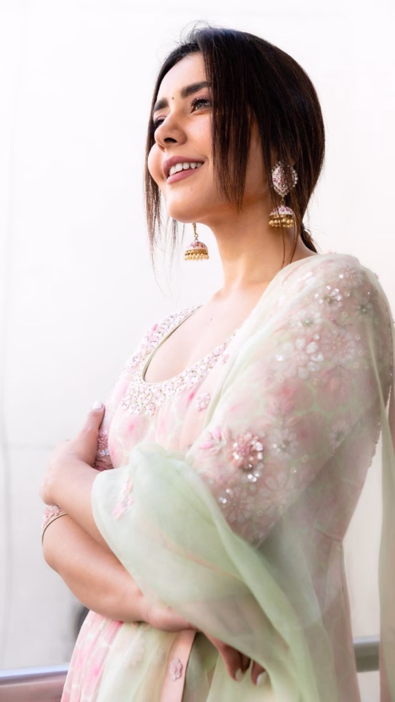 Raashii Khanna